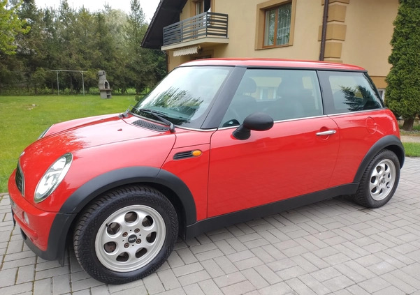 MINI ONE cena 9900 przebieg: 220000, rok produkcji 2002 z Dzierzgoń małe 704